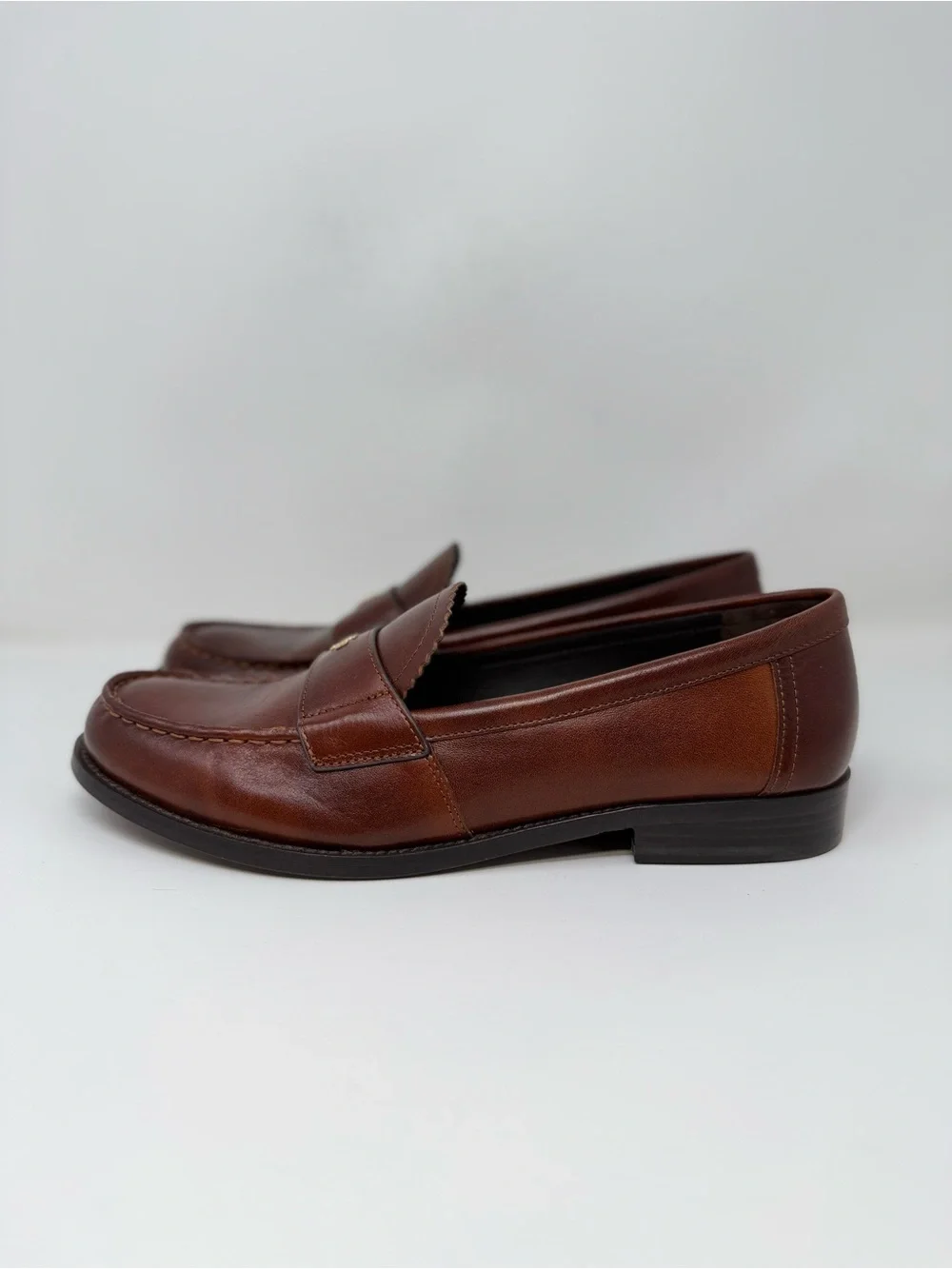 New Tory Burch Classic Leather Loafer In Brown Sz 9.5